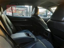 تۆیۆتا کامری